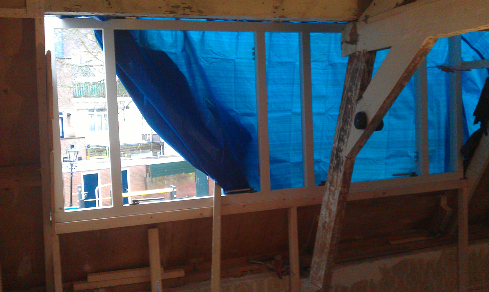 Totaal renovatie aan de dirk van zuylenstraat